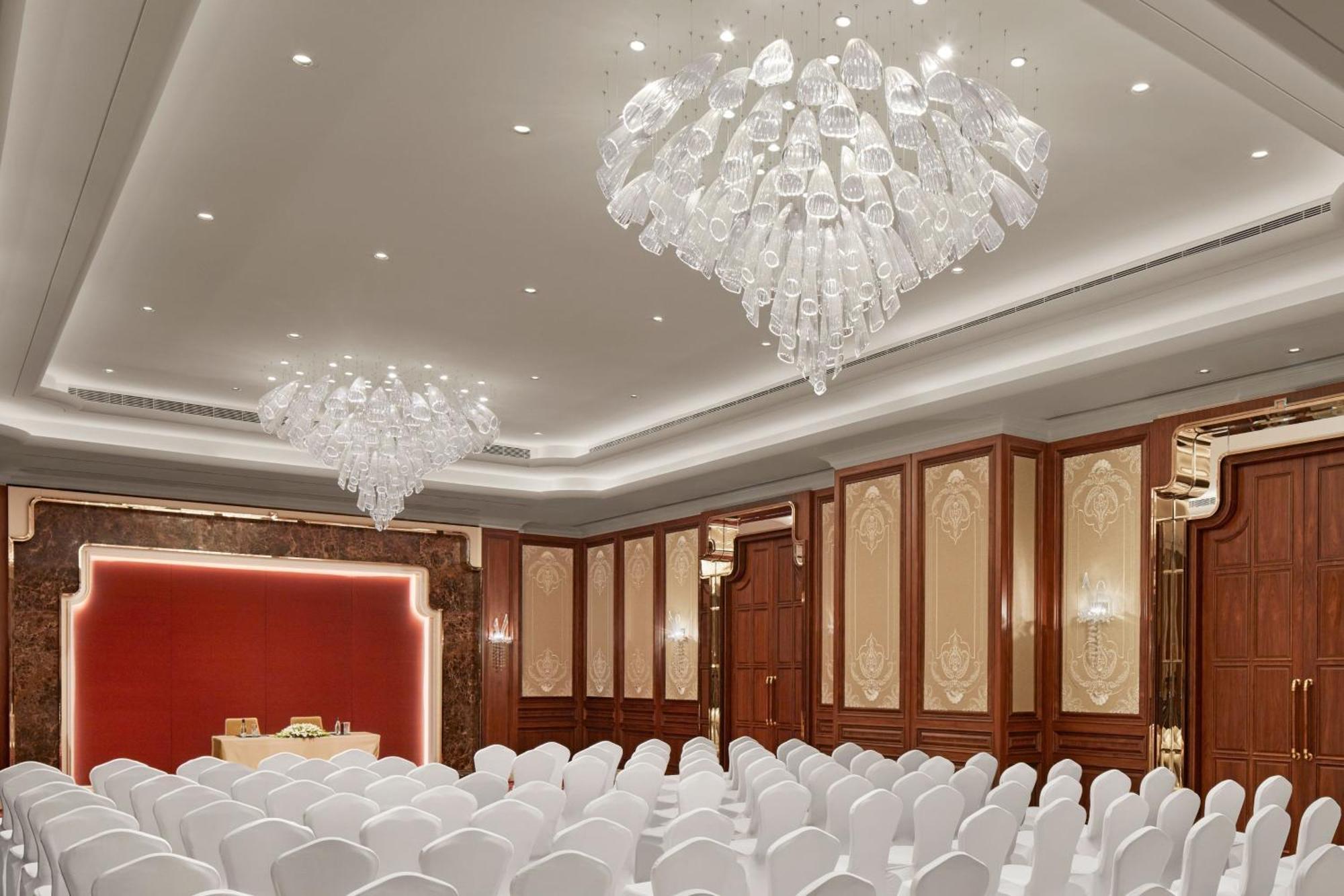The Ritz-Carlton, Пуна Экстерьер фото